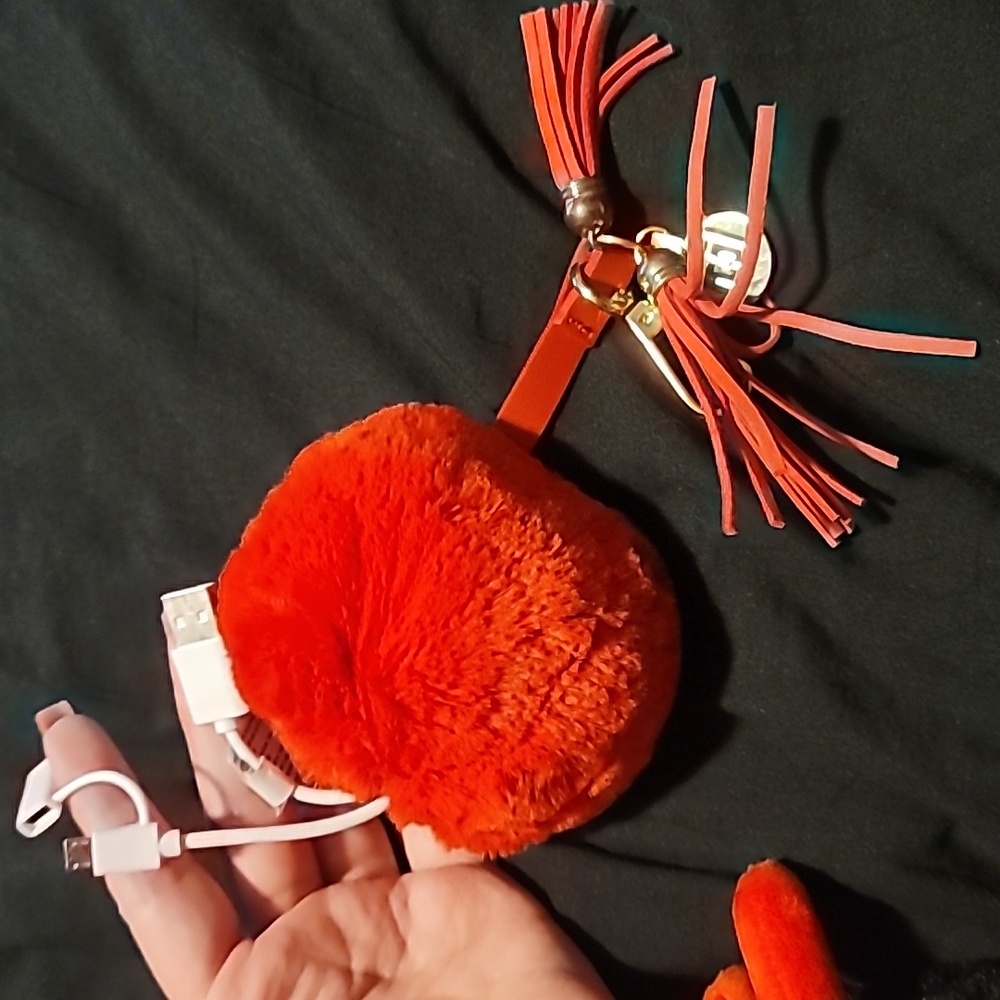 Keychain plush power bank